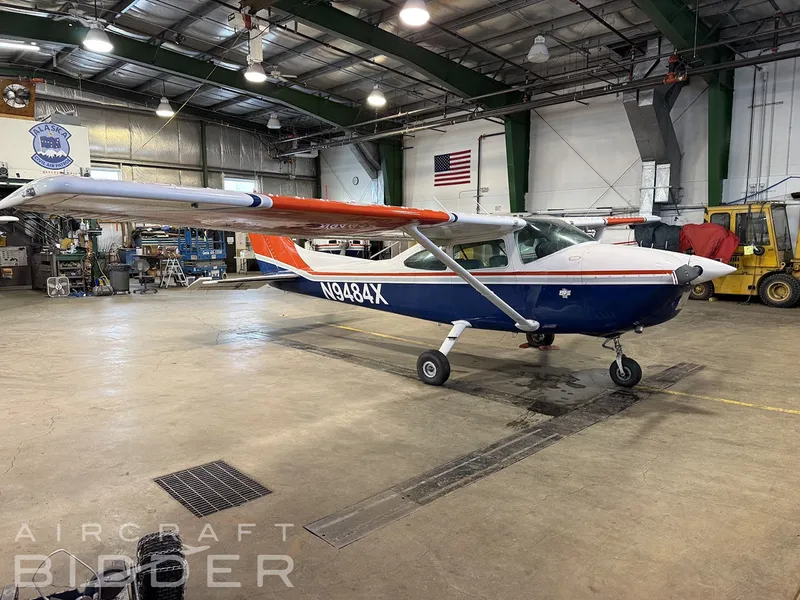 1985 Cessna 182 for sale