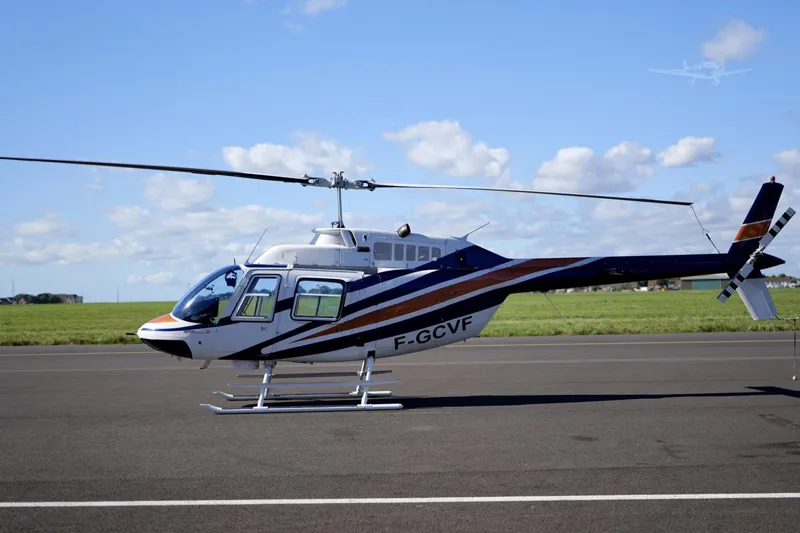 Agusta AB206