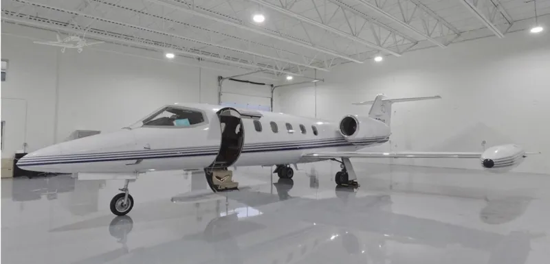Learjet 35