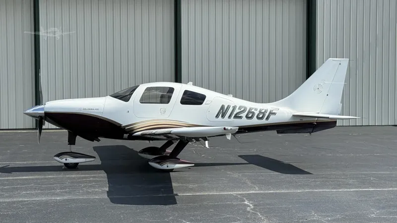 Lancair Columbia / Lancair 400