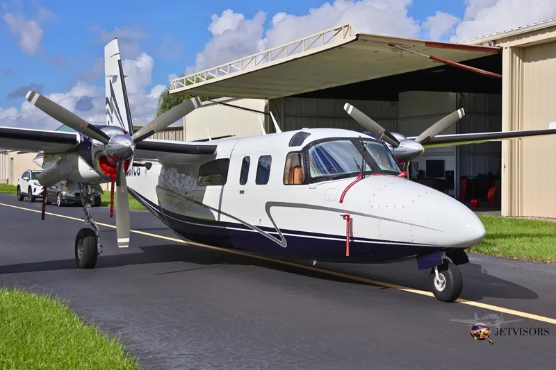 Commander 690B-II