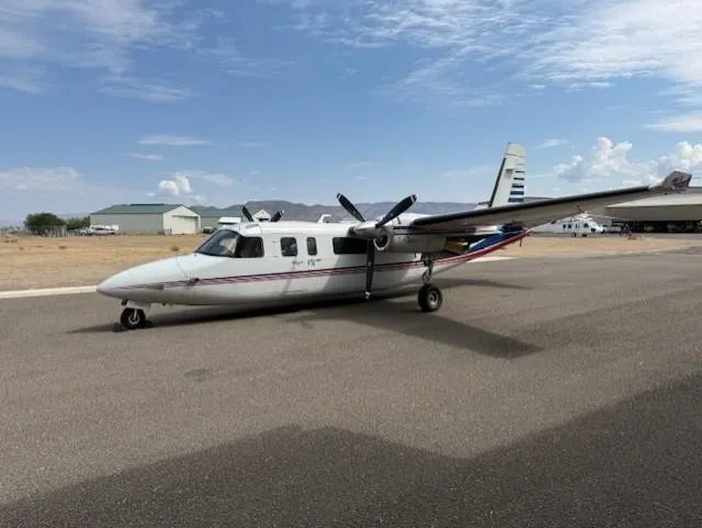 1978 Commander 690B for sale