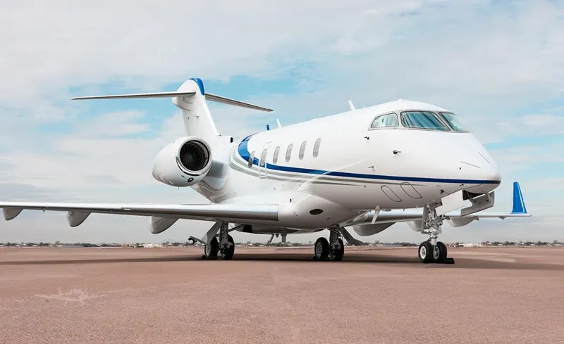 2013 Bombardier Challenger 300 for sale