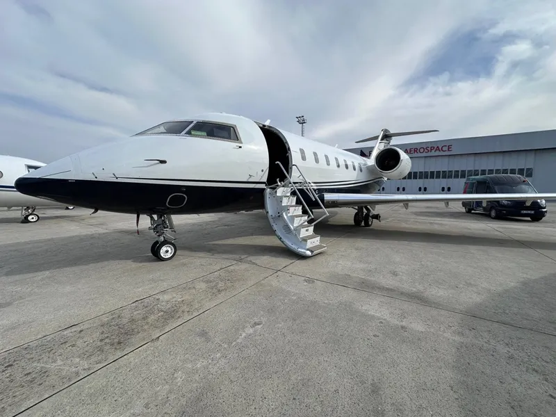 2010 Bombardier Challenger 605 for sale