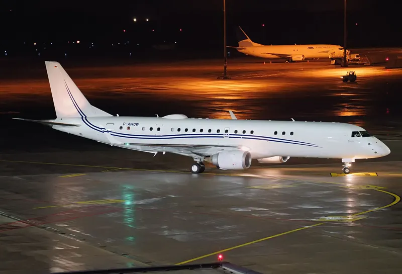 Embraer Lineage 1000