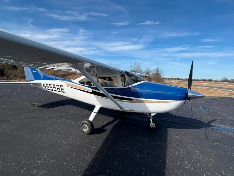 2004 Cessna 182T for sale