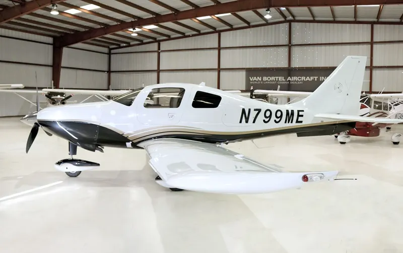 2007 Cessna 400 for sale