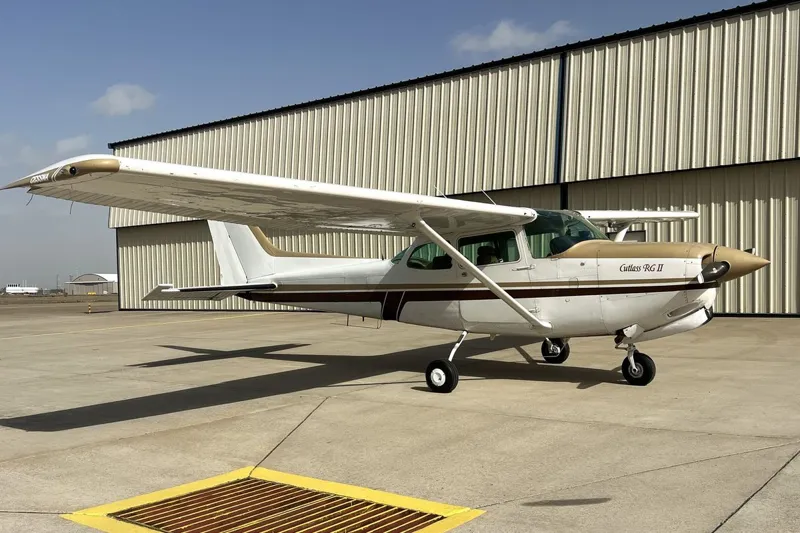 1980 Cessna 172RG Cutlass for sale