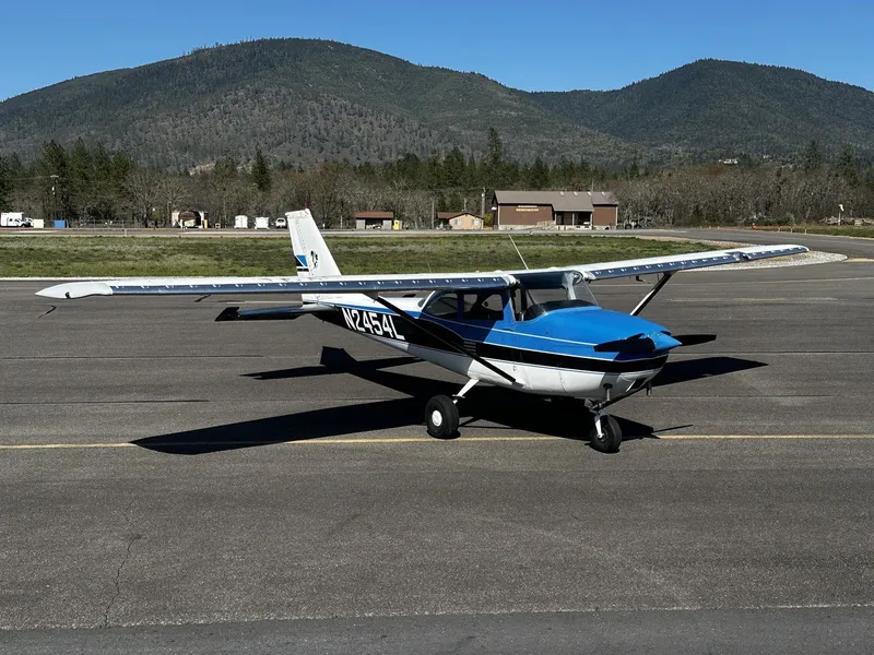 1966 Cessna 172H for sale