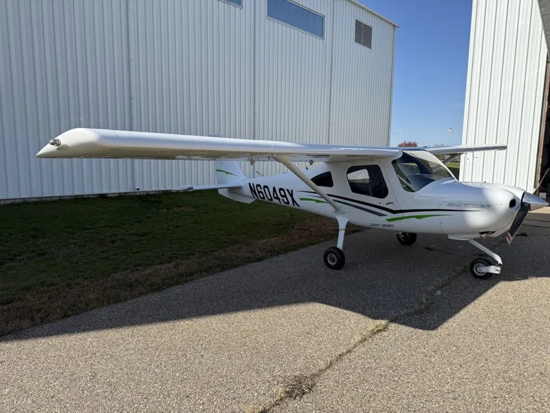 2011 Cessna 162 for sale