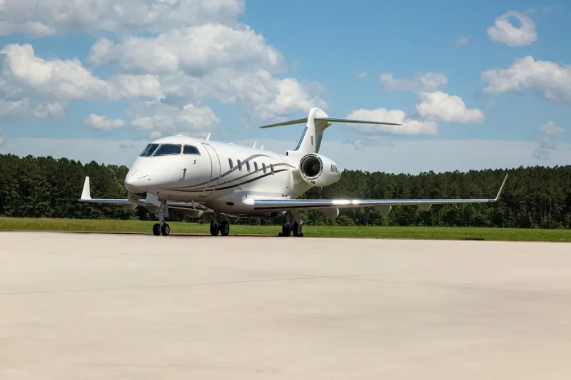2013 Bombardier Challenger 300 for sale