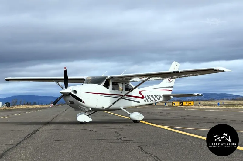 2002 Cessna 182T for sale
