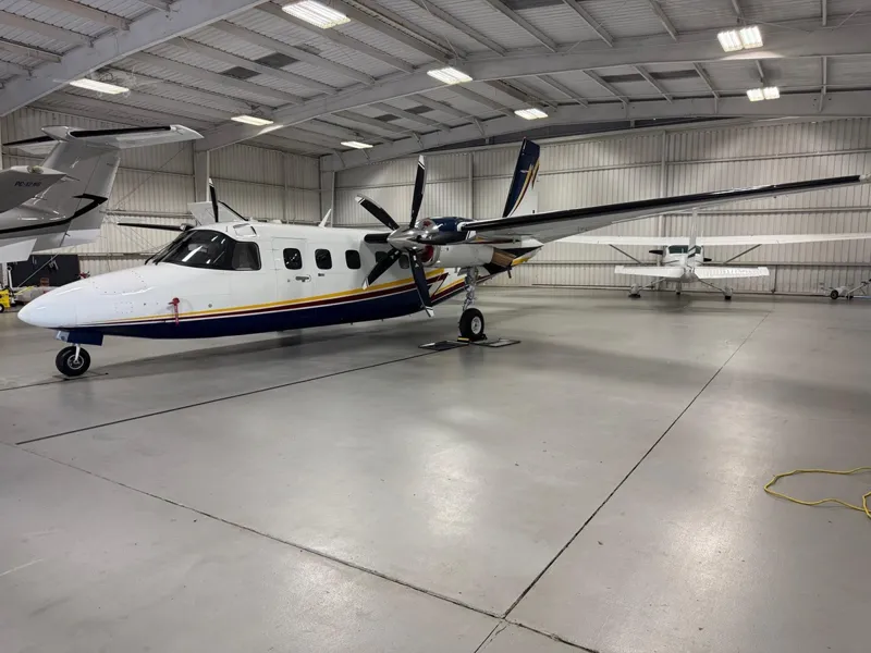 1983 Commander 900 for sale