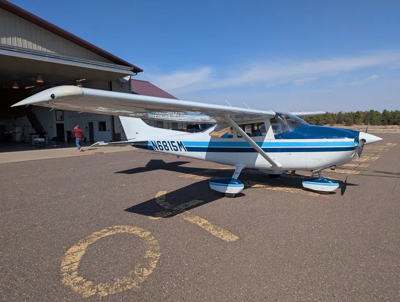 1975 CESSNA 182P (sold)