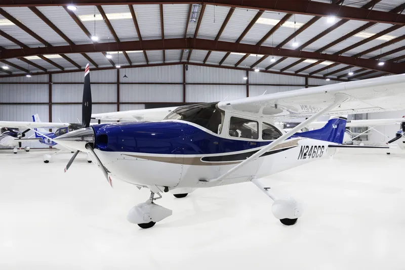 2004 Cessna 182T for sale