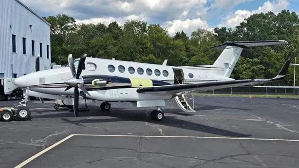 2003 Beechcraft King Air 350 for sale