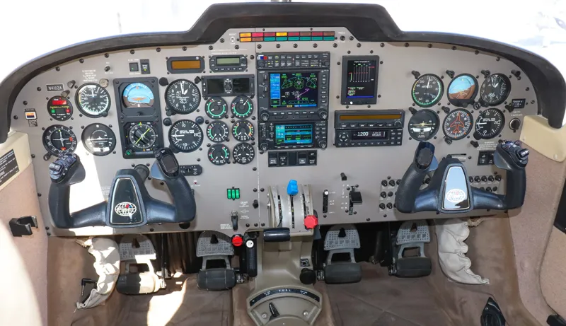 2000 Piper Saratoga for sale