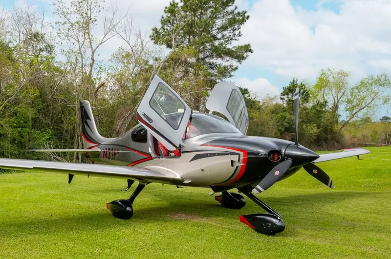 2025 Cirrus SR22 for sale