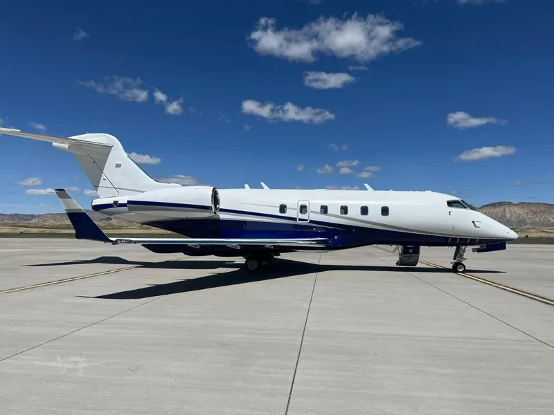 2007 Bombardier Challenger 300 for sale