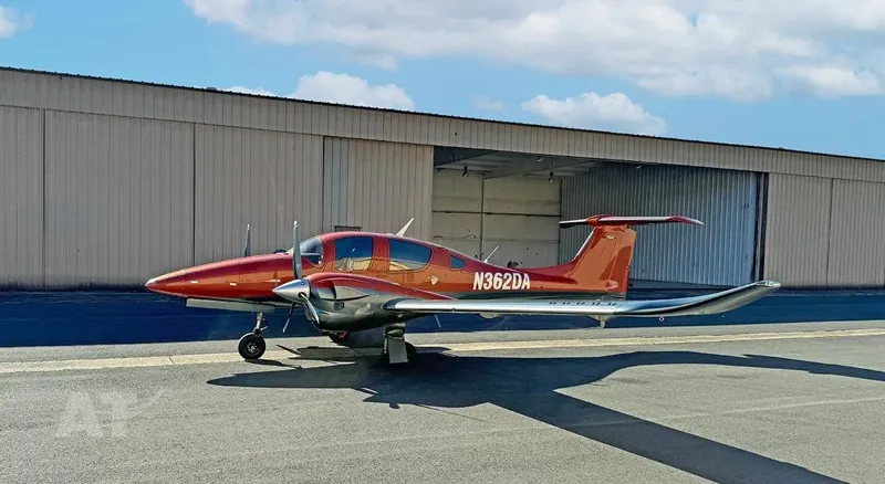 2023 Diamond DA62 for sale