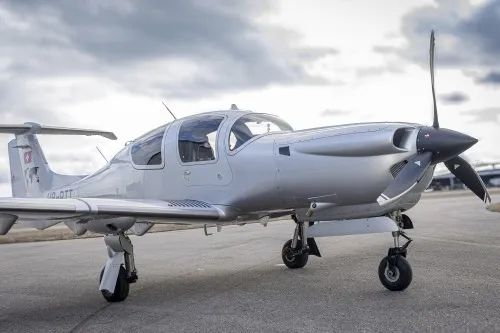 2021 Diamond DA50 RG for sale