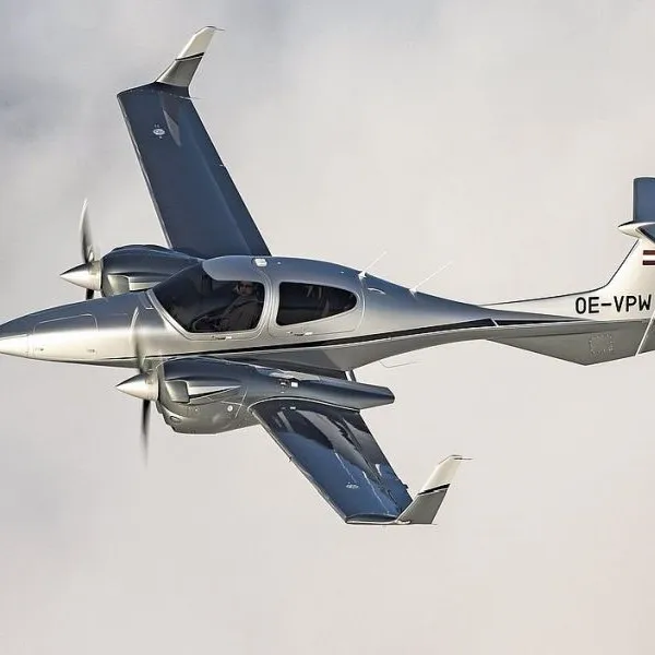 2023 Diamond DA42 for sale