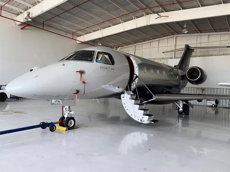 Embraer Legacy 450