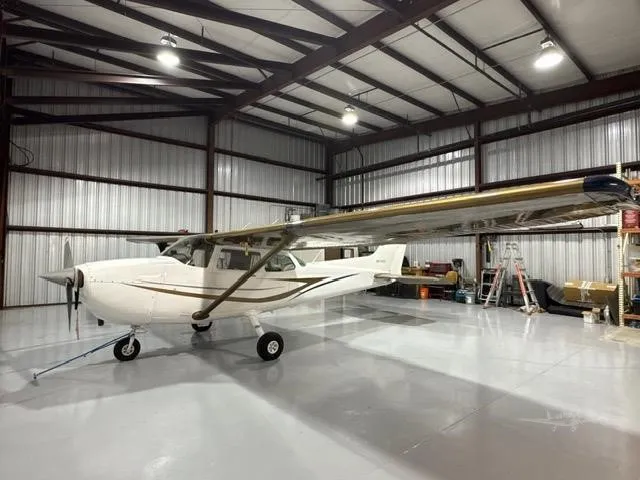 1981 Cessna 172P for sale