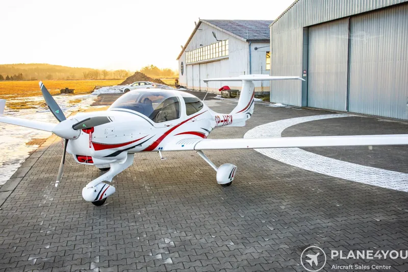 2023 Diamond DA40 for sale