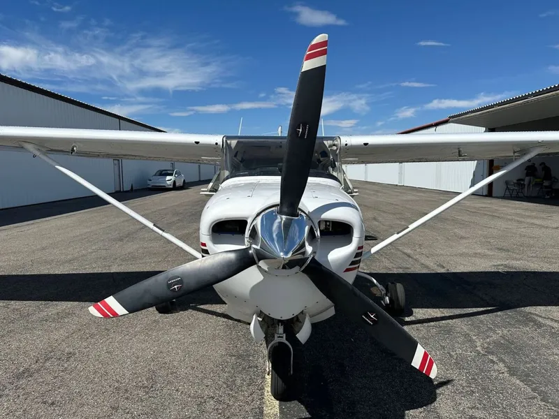 1984 Cessna 172RG Cutlass for sale