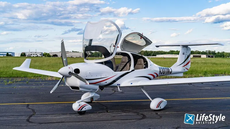 2023 Diamond DA40 for sale