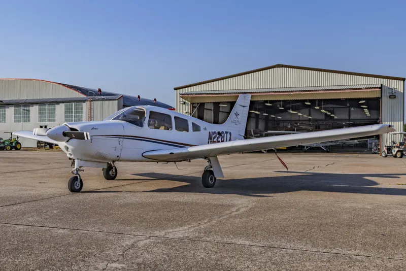 PIPER PA-28R for sale