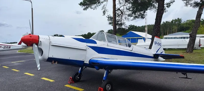 Zlin Z-526 F