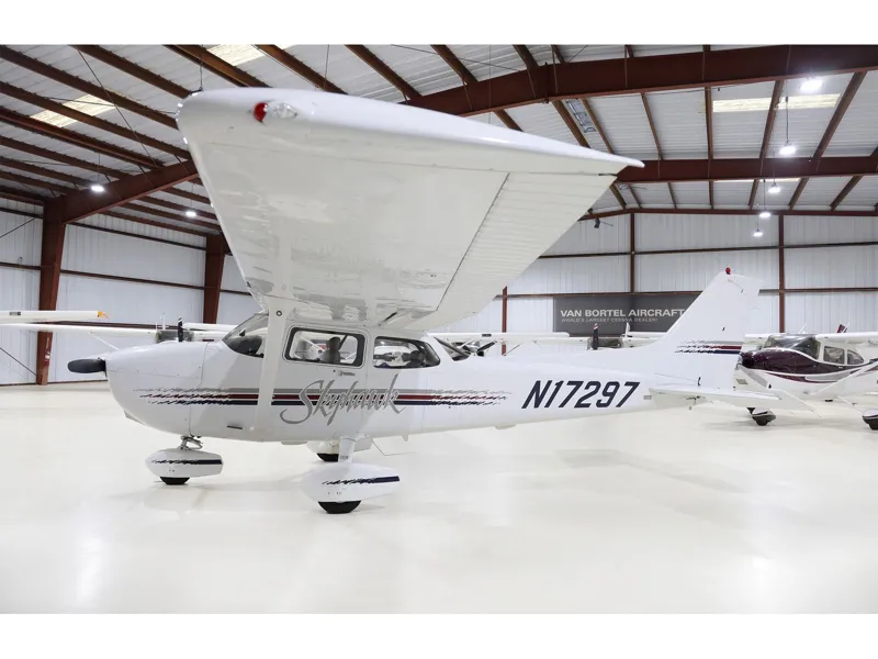 1997 Cessna 172 for sale