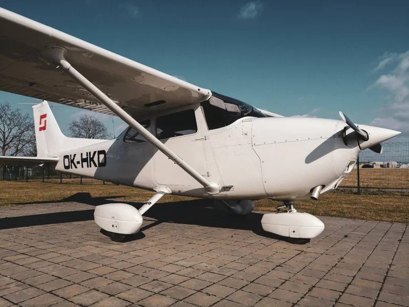 1977 Cessna 172 for sale