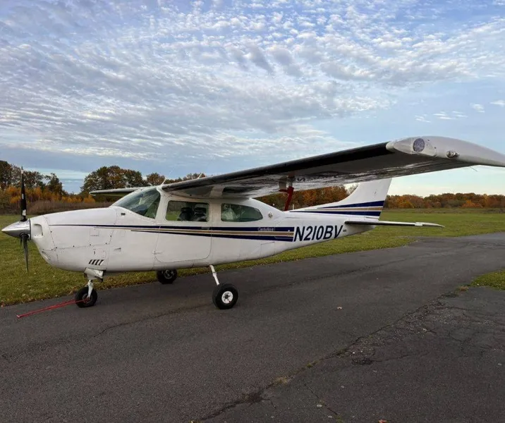 1975 Cessna 210 for sale