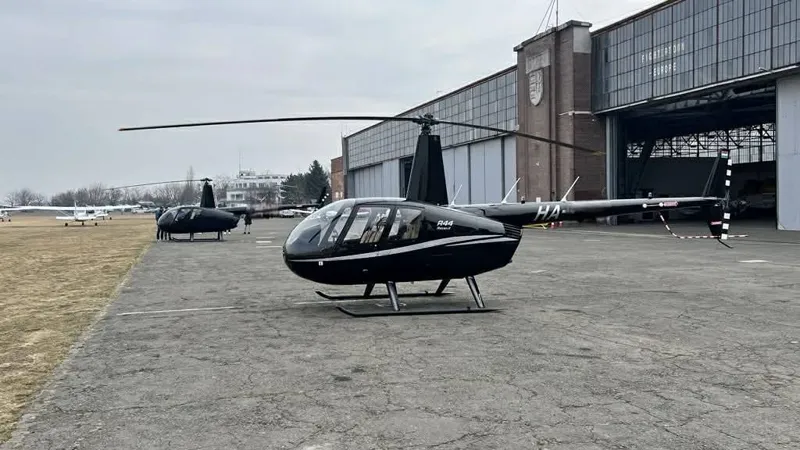 ROBINSON R-44 Raven II AC,AUTOP for sale