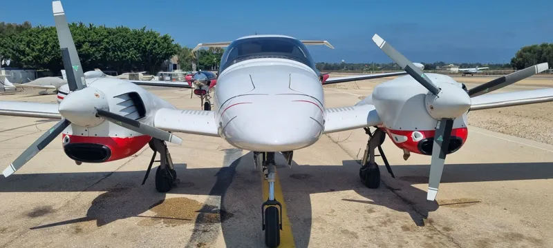 2005 Diamond DA42 for sale