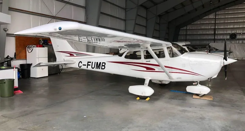 2002 Cessna 172S for sale