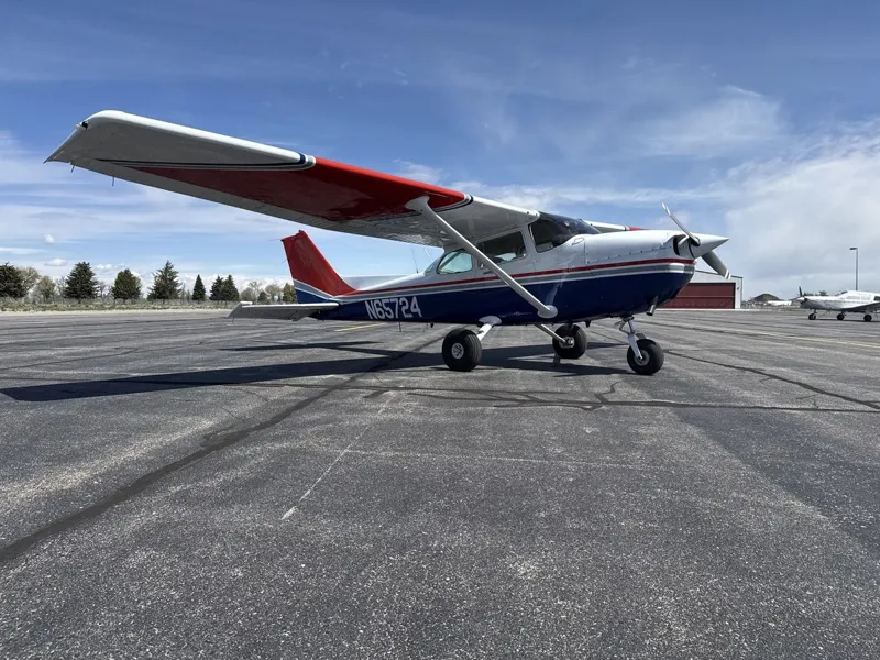 1983 Cessna 172P for sale