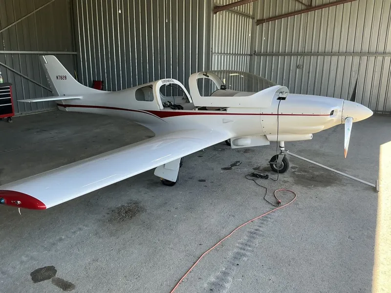 2000 Lancair 235 for sale