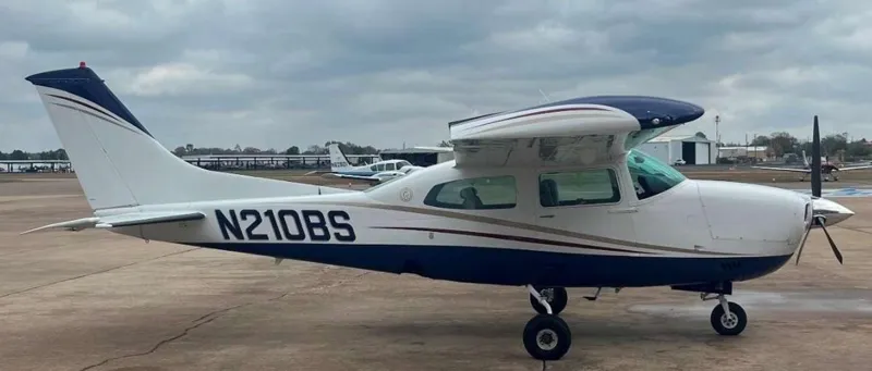 1977 Cessna 210M for sale