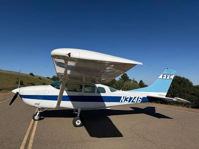 Cessna TU206F
