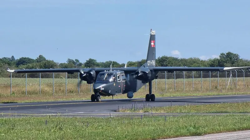 Britten-Norman BN-2A Defender