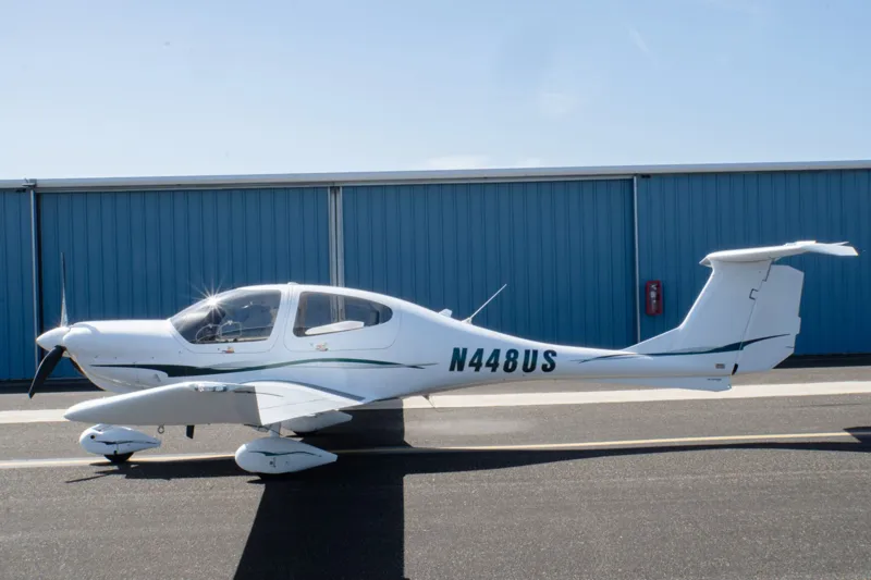 2007 Diamond DA40 for sale