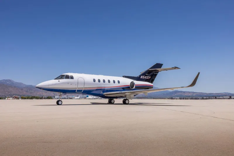 Hawker 800XP w/API Winglets