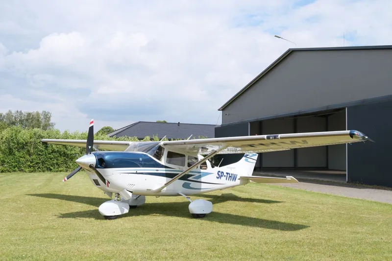 2007 Cessna 206H for sale