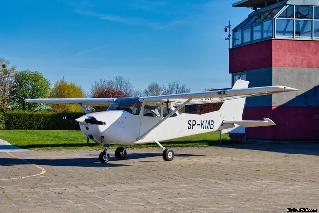 1965 Cessna 172 for sale