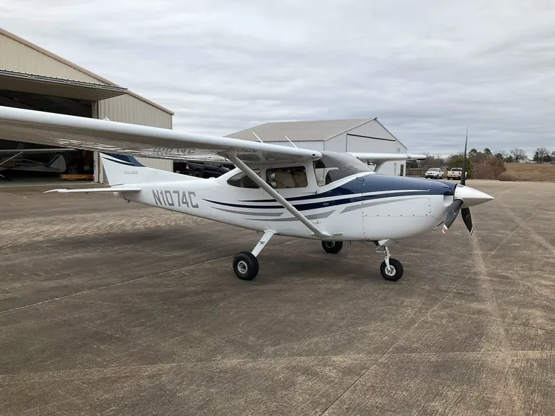 Cessna 182T Skylane for sale