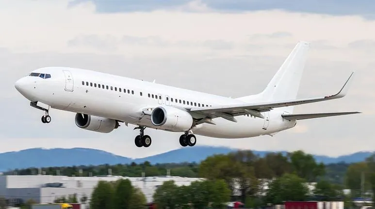 2012 Boeing 737 for sale